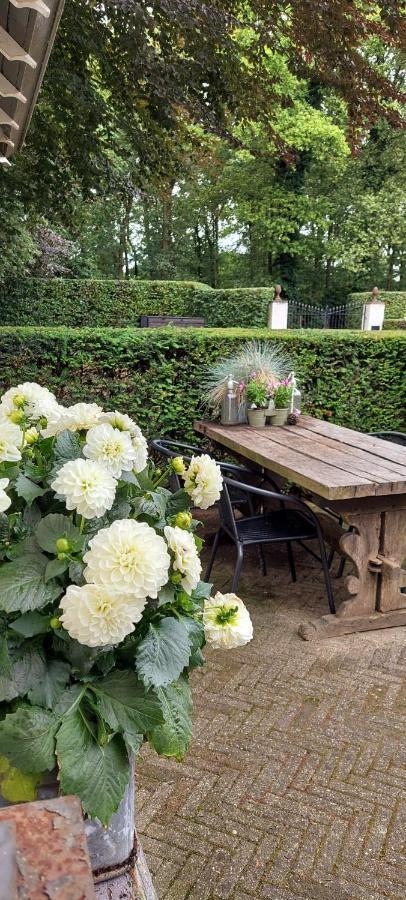Guesthouse De Hees Eersel Exteriör bild